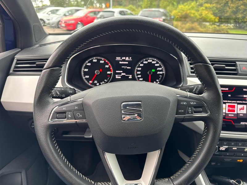 SEAT Arona vaihtoauto