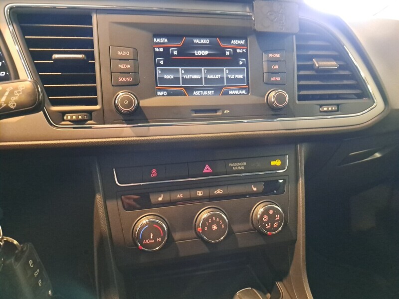 SEAT Leon ST vaihtoauto