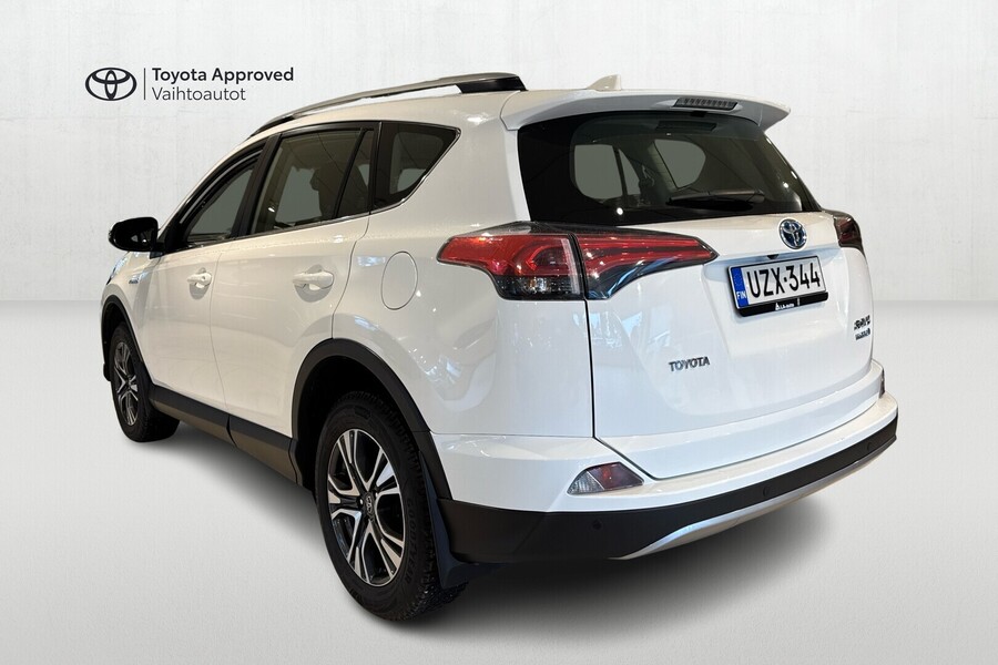 Toyota RAV4 vaihtoauto