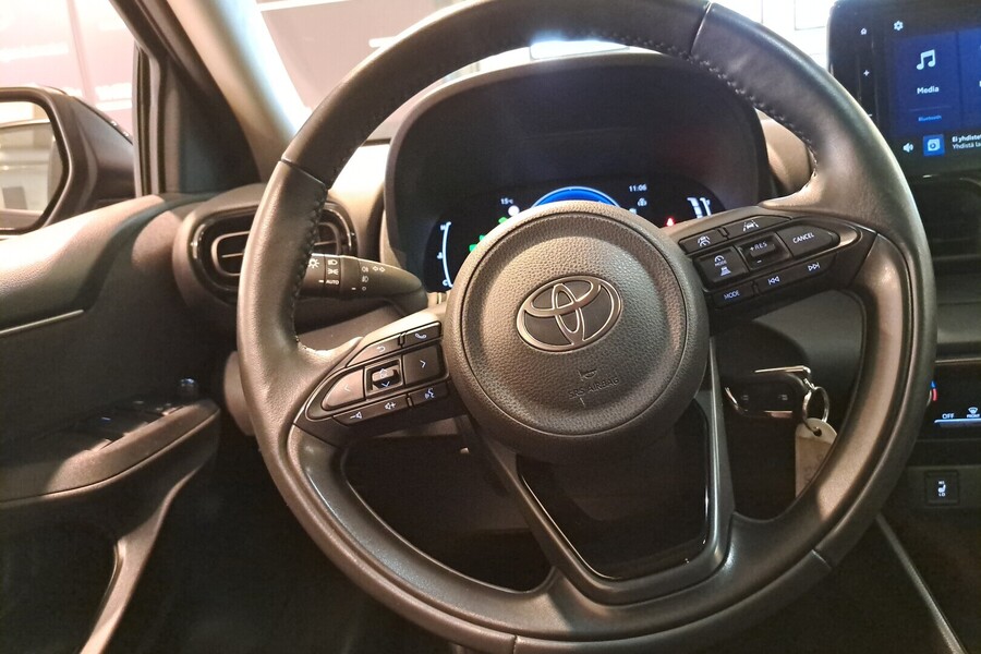 Toyota Yaris vaihtoauto