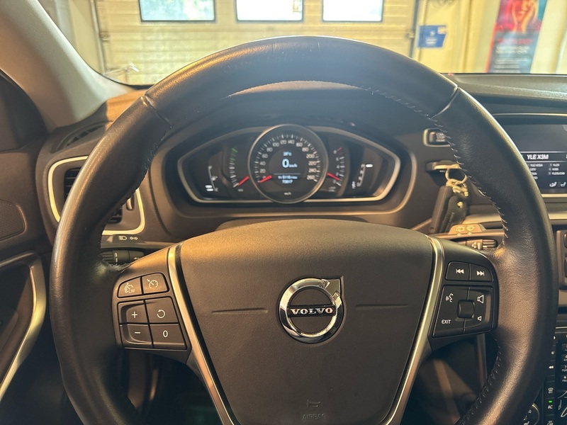 Volvo V40 vaihtoauto