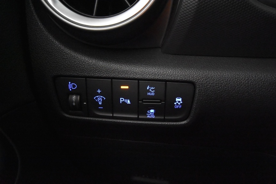Hyundai Kona vaihtoauto