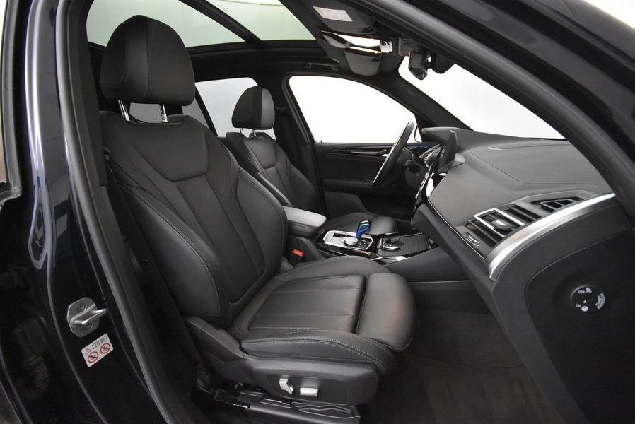 BMW iX3 vaihtoauto