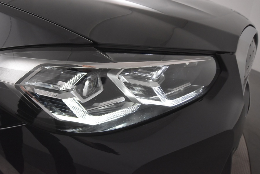 BMW iX3 vaihtoauto