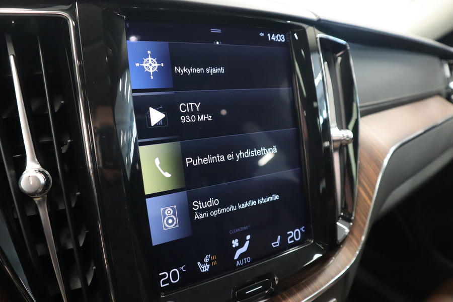 Volvo XC60 vaihtoauto