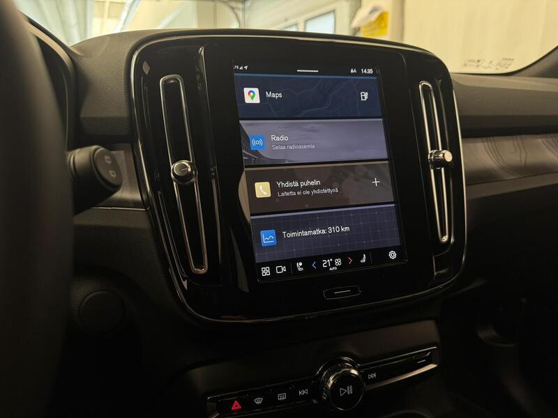 Volvo EX40 vaihtoauto