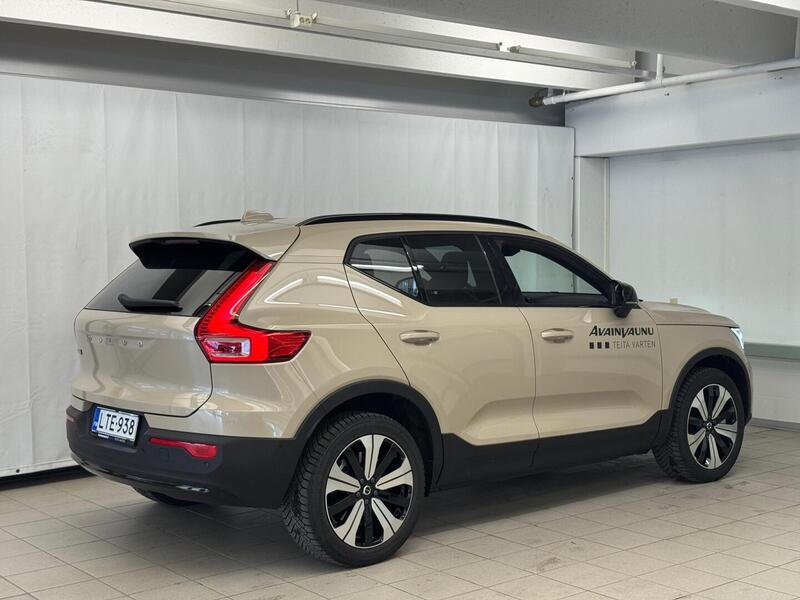 Volvo EX40 vaihtoauto