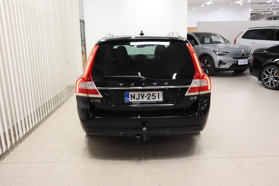 Volvo V70 vaihtoauto