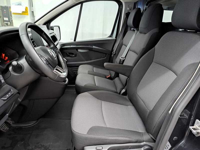 Renault Trafic vaihtoauto