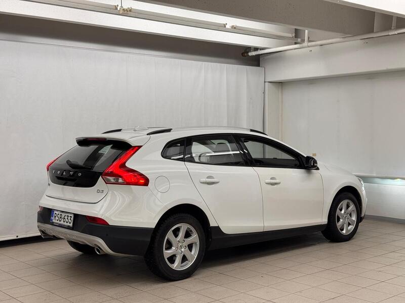 Volvo V40 Cross Country vaihtoauto