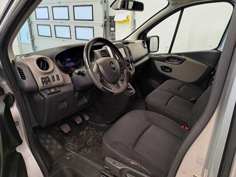 Renault Trafic vaihtoauto