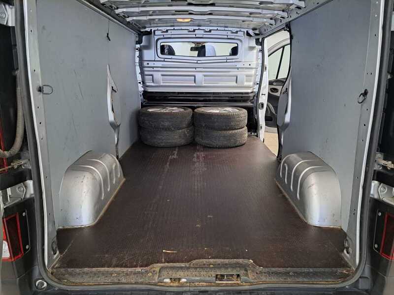 Renault Trafic vaihtoauto