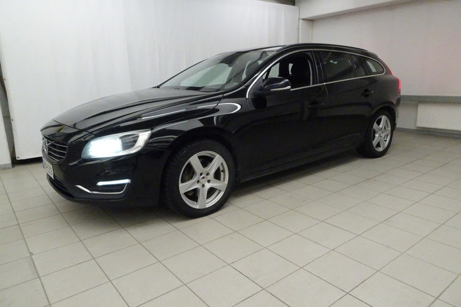Volvo V60 vaihtoauto