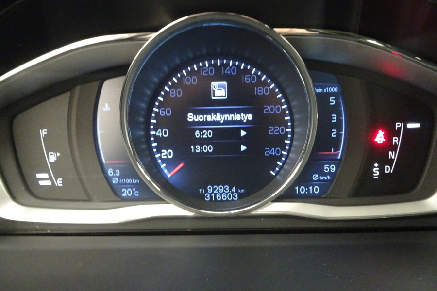 Volvo V60 vaihtoauto