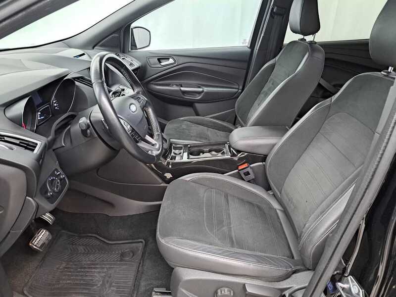 Ford Kuga vaihtoauto