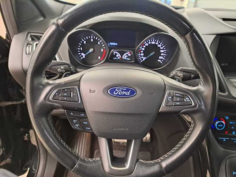 Ford Kuga vaihtoauto