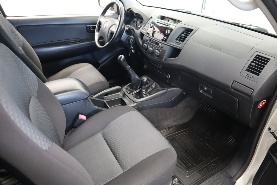 Toyota Hilux vaihtoauto