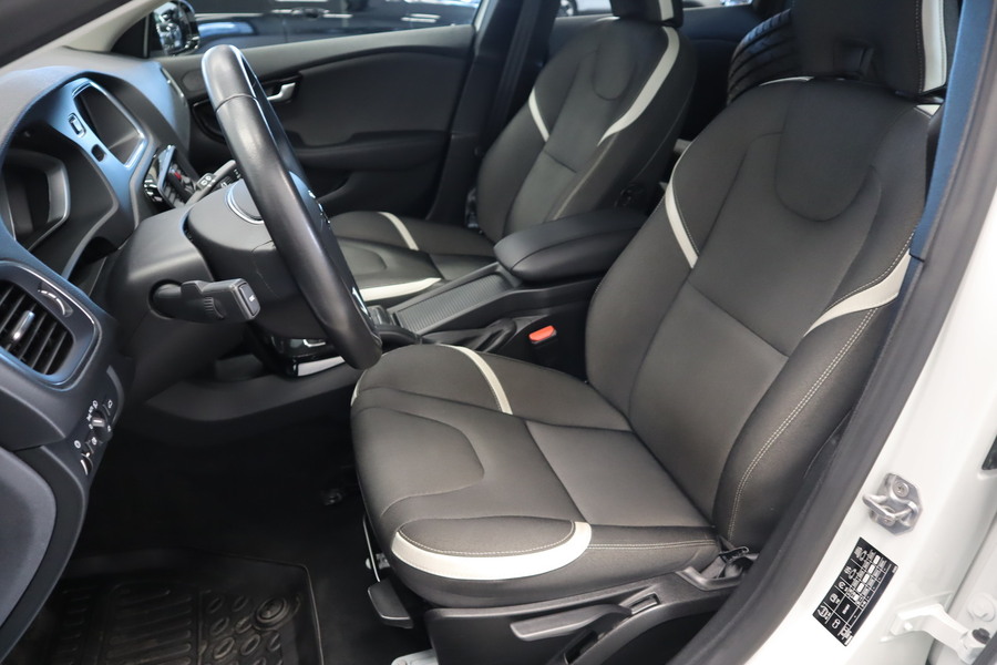 Volvo V40 vaihtoauto