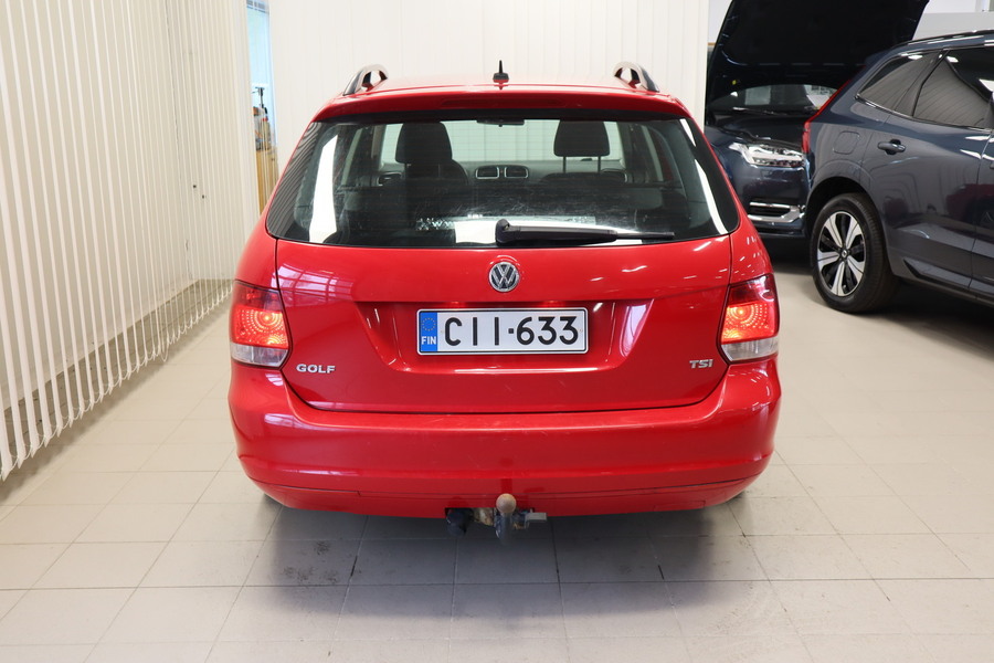 Volkswagen Golf vaihtoauto