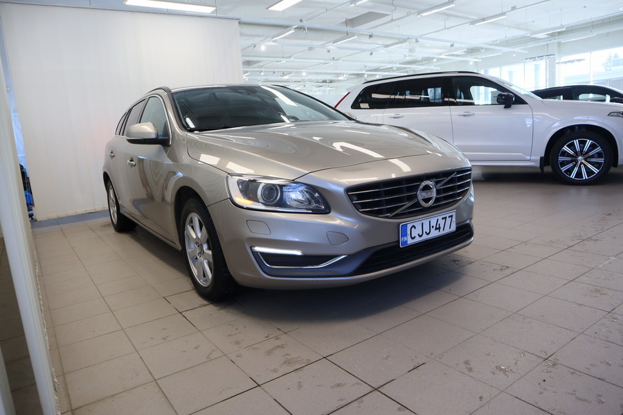 Volvo V60 vaihtoauto