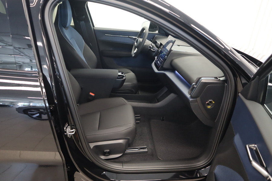 Volvo EX30 vaihtoauto