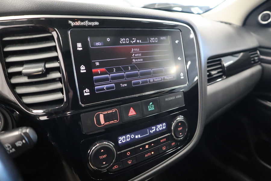 Mitsubishi Outlander PHEV vaihtoauto