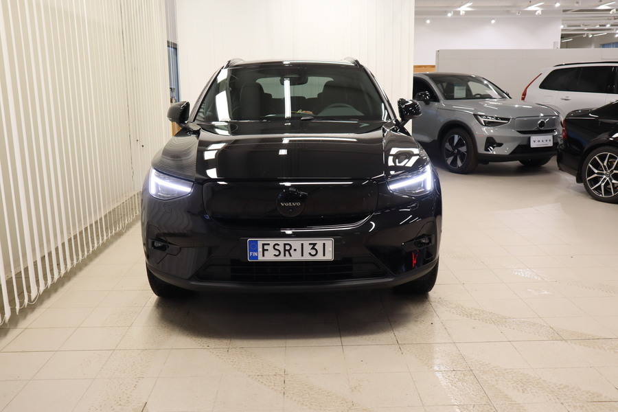 Volvo EX40 vaihtoauto