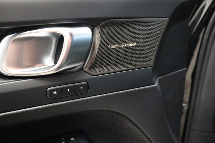 Volvo EX40 vaihtoauto