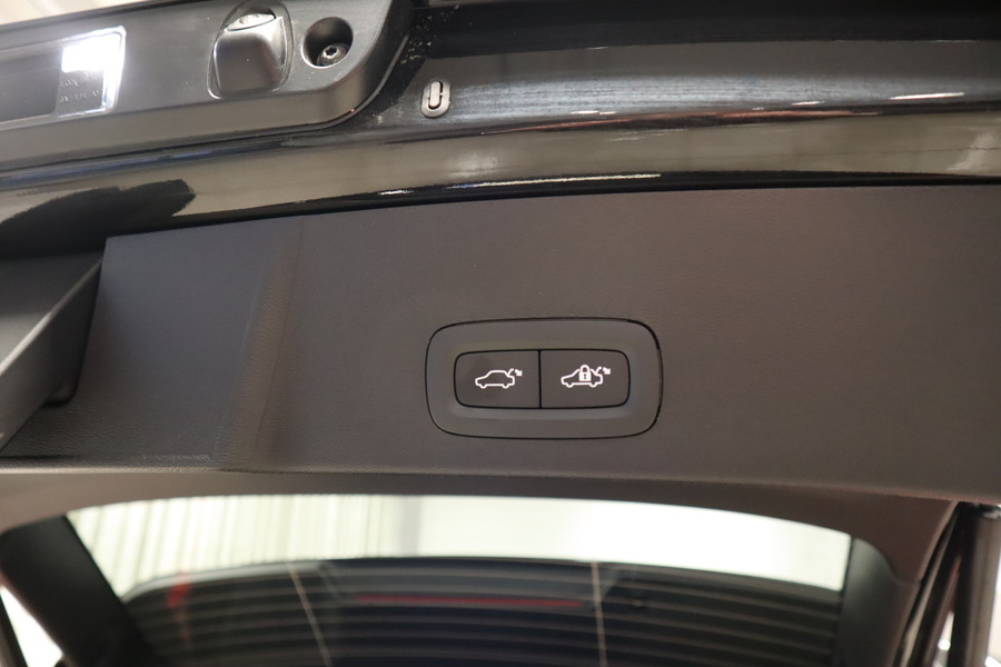 Volvo EX40 vaihtoauto