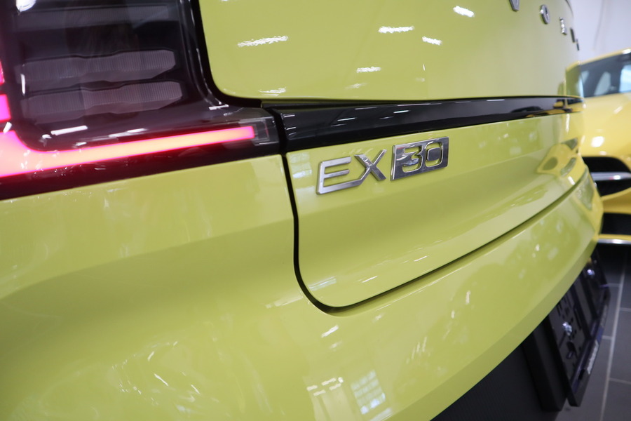 Volvo EX30 vaihtoauto