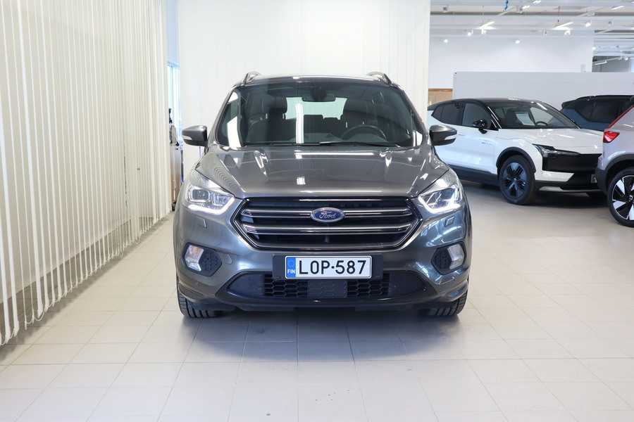 Ford Kuga vaihtoauto