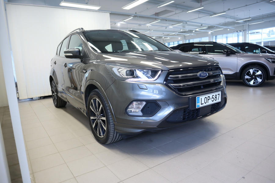 Ford Kuga vaihtoauto