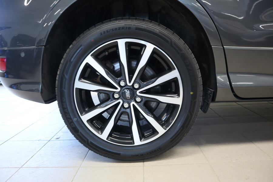 Ford Kuga vaihtoauto