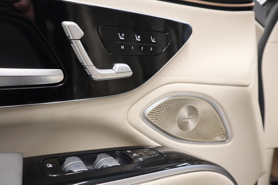 Mercedes-Benz EQS vaihtoauto