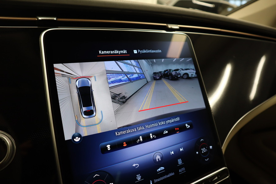 Mercedes-Benz EQS vaihtoauto