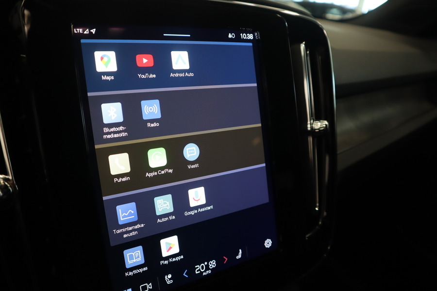 Volvo EX40 vaihtoauto