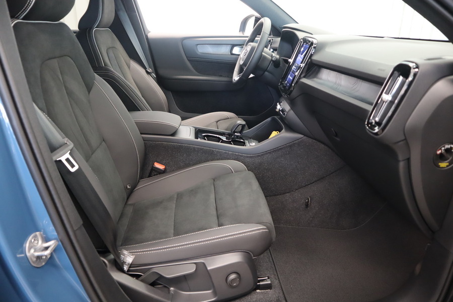 Volvo EX40 vaihtoauto