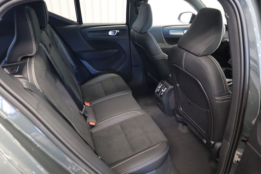 Volvo EX40 vaihtoauto