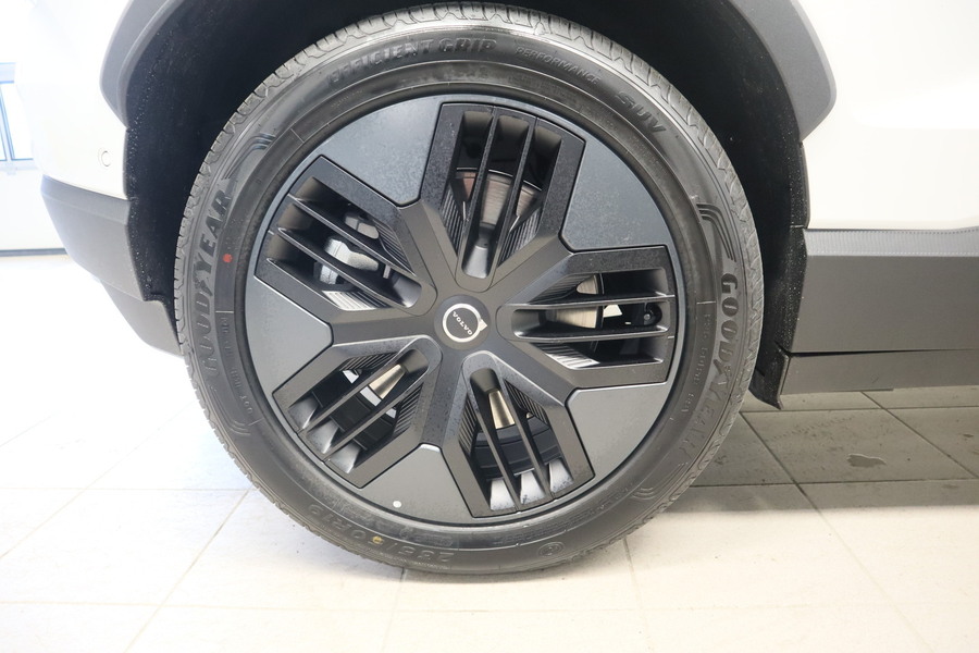 Volvo EX30 Cross Country vaihtoauto