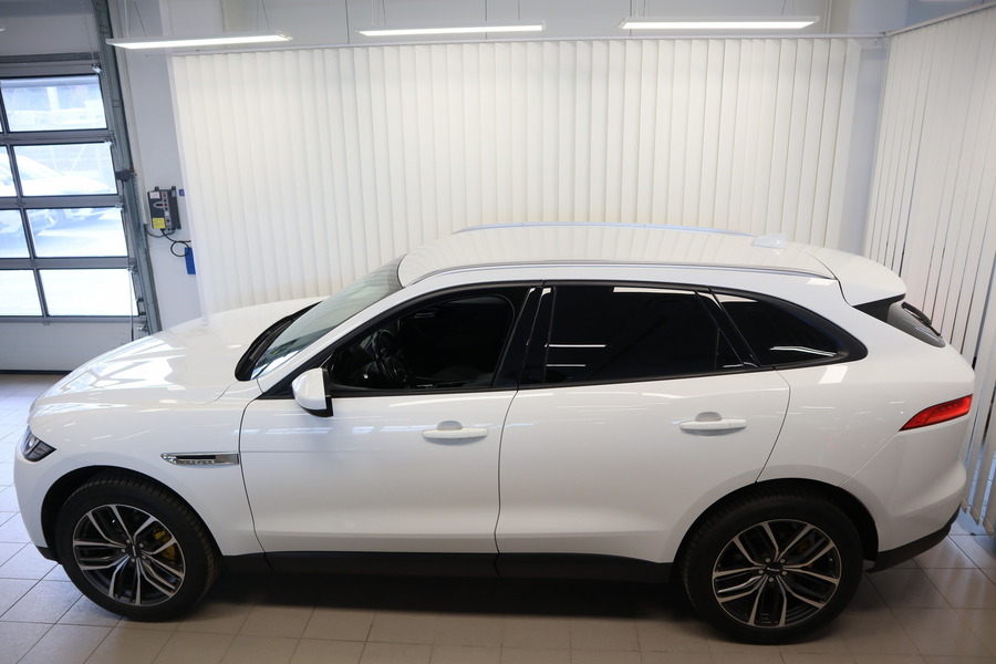 Jaguar F-PACE vaihtoauto