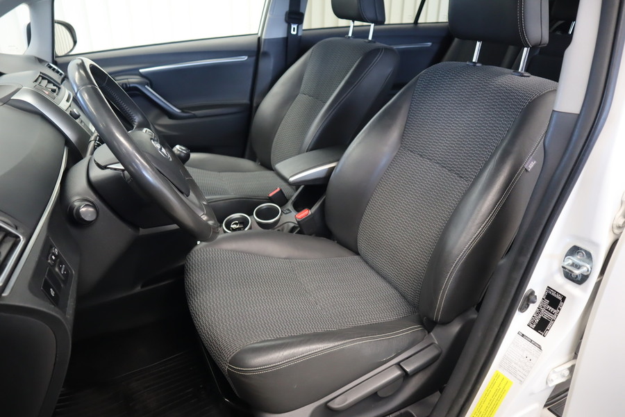 Toyota Verso vaihtoauto