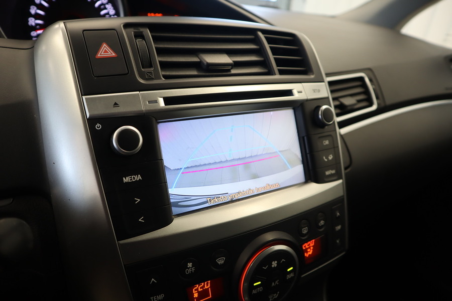 Toyota Verso vaihtoauto