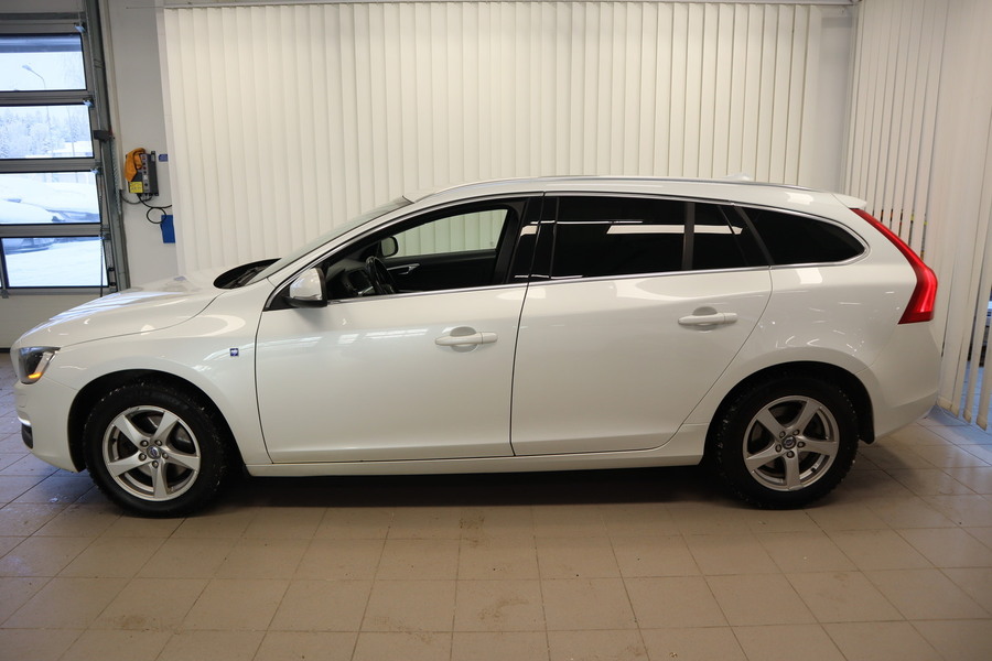 Volvo V60 vaihtoauto