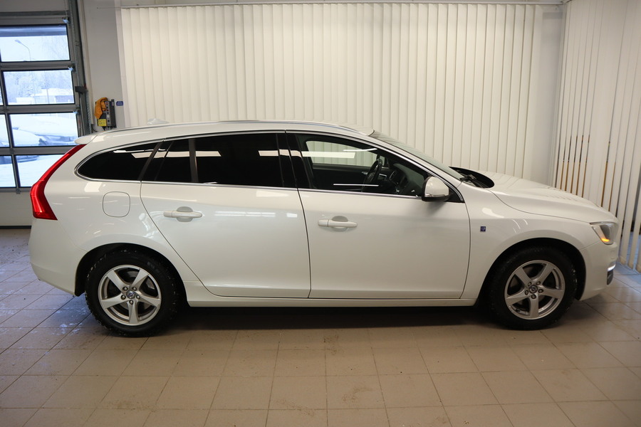 Volvo V60 vaihtoauto