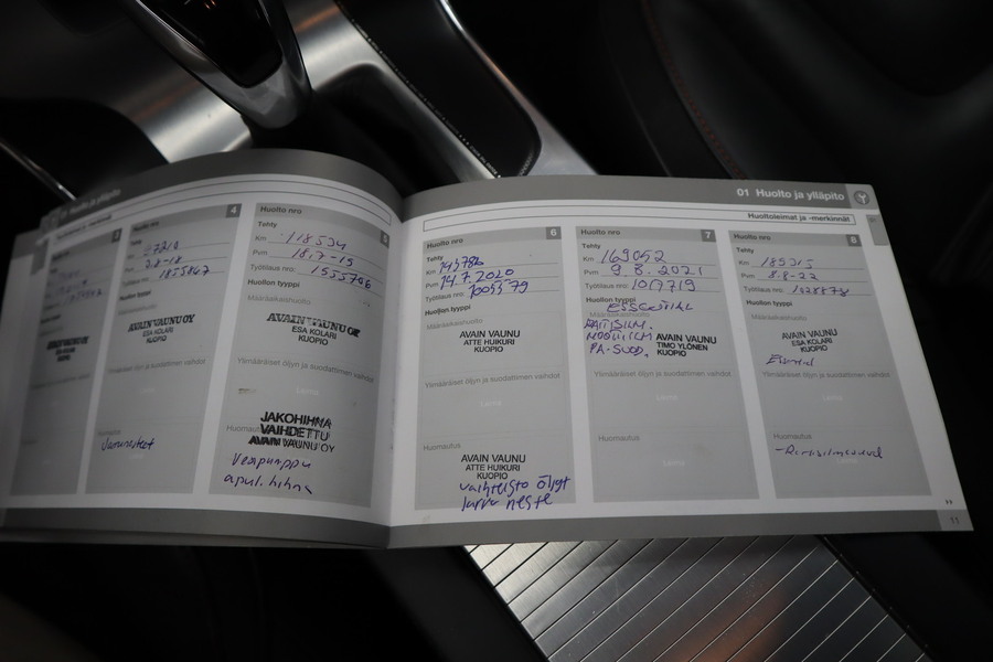 Volvo V60 vaihtoauto