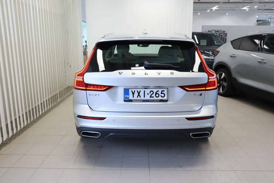 Volvo V60 Cross Country vaihtoauto