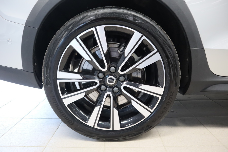Volvo V60 Cross Country vaihtoauto