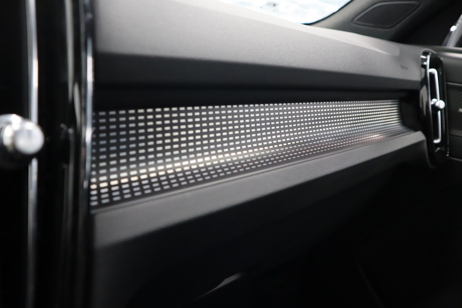 Volvo EX40 vaihtoauto