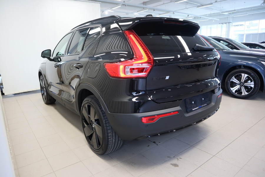 Volvo EX40 vaihtoauto