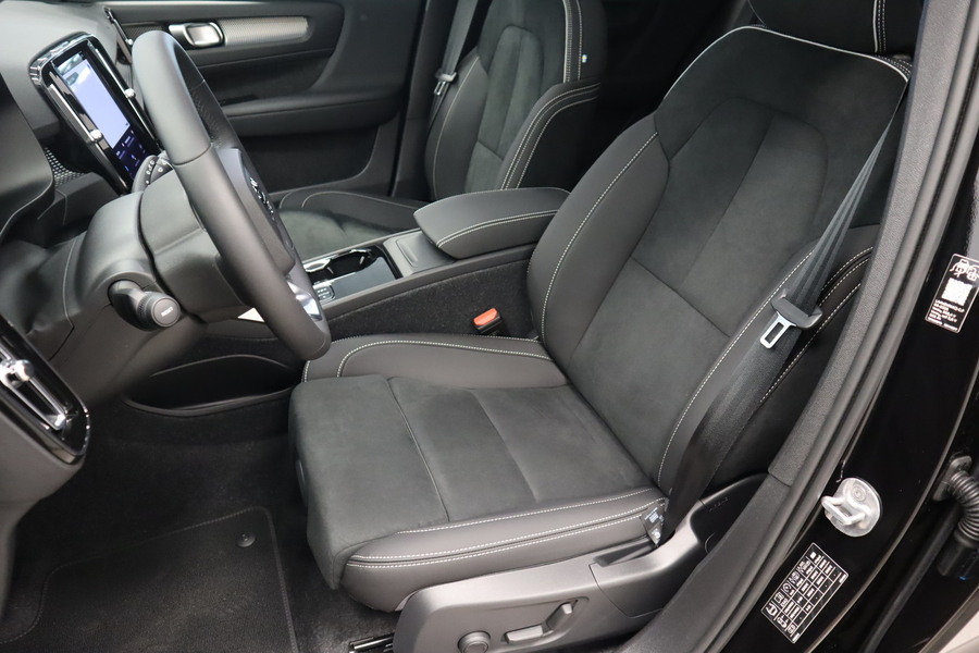 Volvo EX40 vaihtoauto